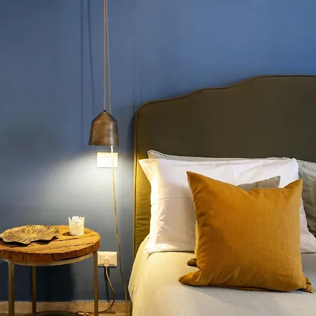 Apartment House Putignani 181 *